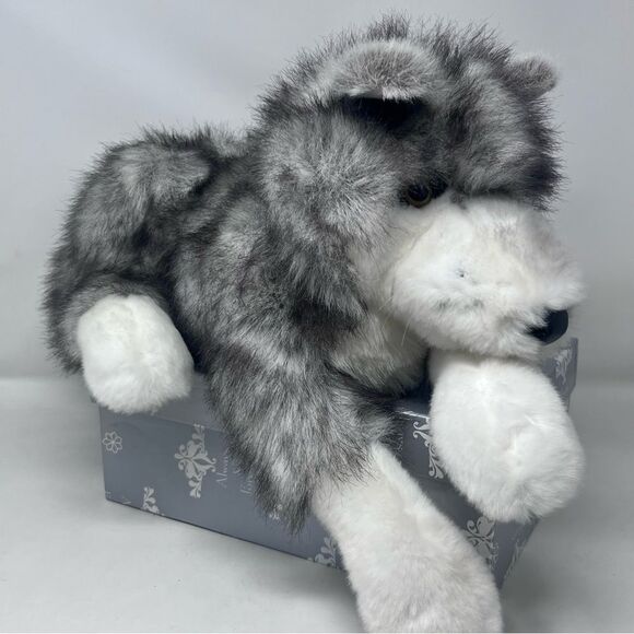 Folkmanis 15” Plush Gray Timber Wolf Hand Puppet - Picture 8 of 14